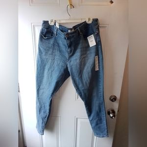 Signature by Levi Strauss & Co. Gold Label